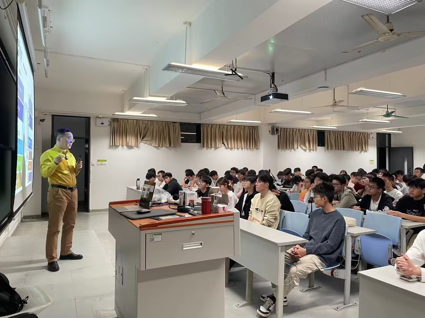 求职干货—4688美高梅科技CEO章慧谈“企业对工程师的素质要求”——2024.3.25